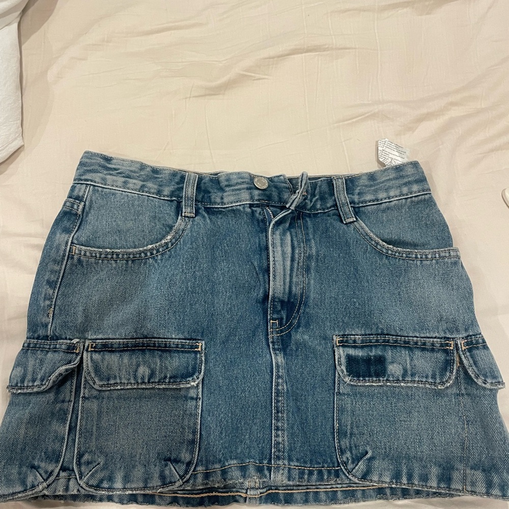 Denim cargo skirt